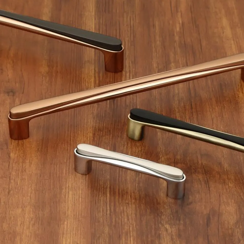 Sweep Dual-Tone Cabinet Handle - 116